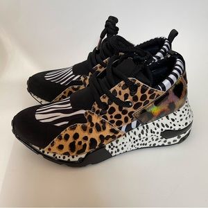 NWOT Steve Madden Multi-print animal print sneakers